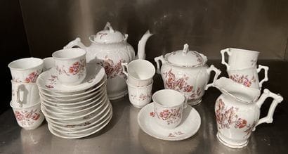 Partie de service à café en porcelaine, à...