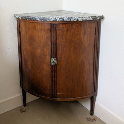 Quarter-moon-shaped inset cabinet in fruitwood...