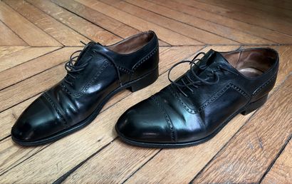 WESTON. Black straight-toe Richelieu, model...