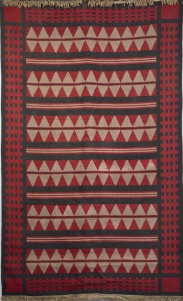 TRAVAIL SCANDINAVE
Tapis en laine décors...