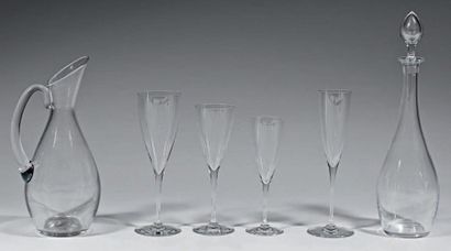 Service de verres en cristal de BACCARAT...