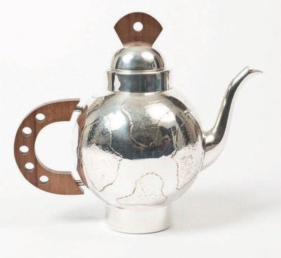 Nathalie Du PASQUIER (née en 1957)
Théière...