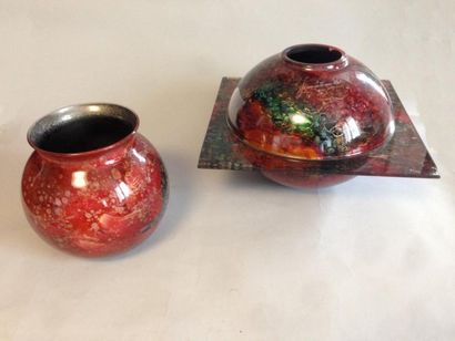 Jean-Noël BOUILLET (XXe)
Suite de deux vases...
