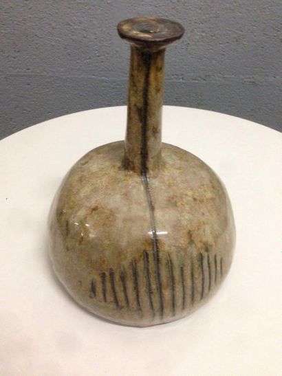 Jac WARD (Née en 1946)
Vase soliflore en...