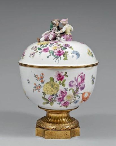 MEISSEN, XVIIIème siècle
Importante terrine...