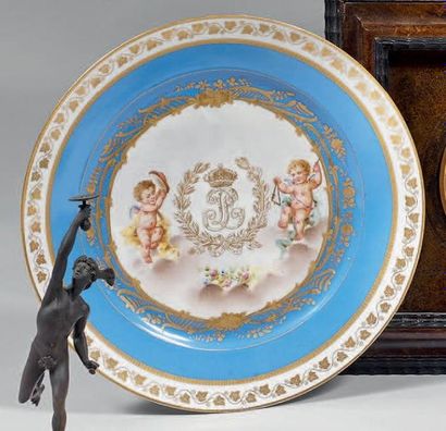 Assiette d'un service du roi Louis-Philippe....
