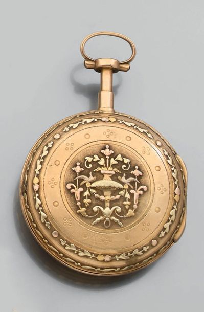 Montre de poche en ors de couleurs, guillochée...