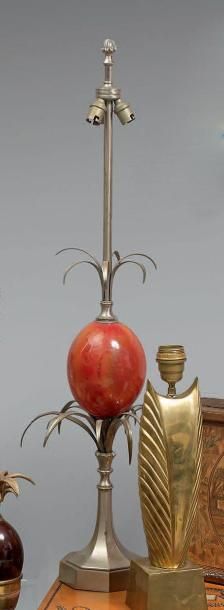 MAISON CHARLES
Lampe de table à trois lumières,...