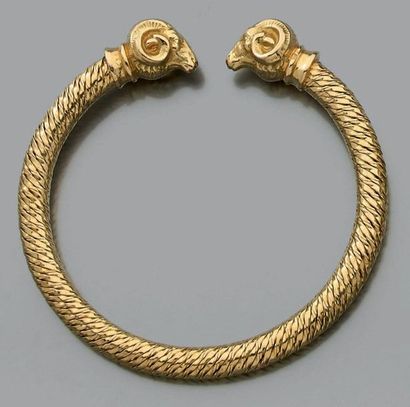 Bracelet rigide en or jaune 18k (750) fait...