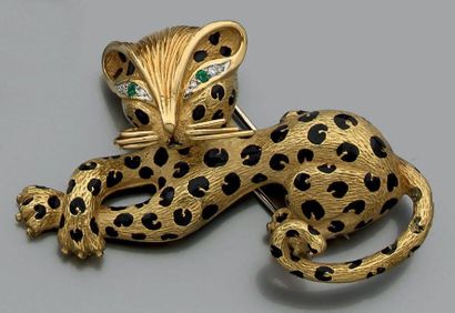 Clip en or jaune 18k (750) stylisé d'un léopard...