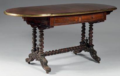 Table de salon dite sofa table en palissandre...