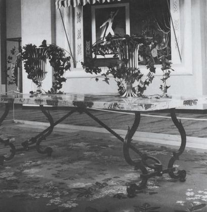 Gilbert POILLERAT (1902-1988)
Table de salle...