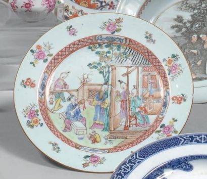 CHINE - Epoque QIANLONG (1736 - 1795)
Assiette...