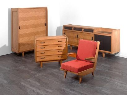 Travail des années 50
Ensemble de mobilier...