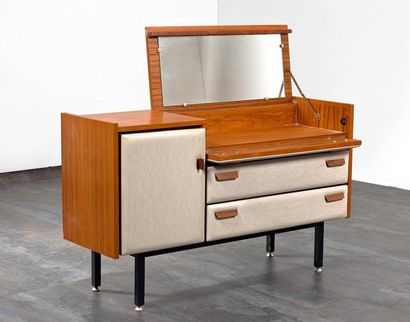 Roger LANDAULT (1919-1983)
Commode-coiffeuse...