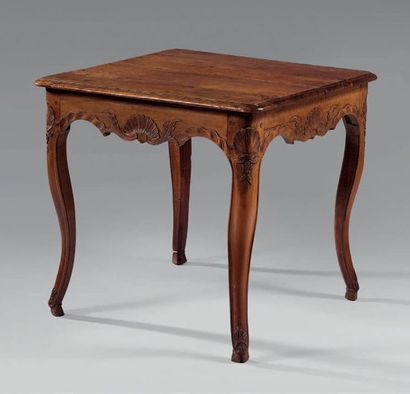 Table carrée en bois fruitier à plateau de...