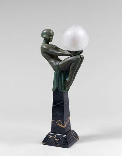 Max Le VERRIER (1891-1973), d'après

Nu à...