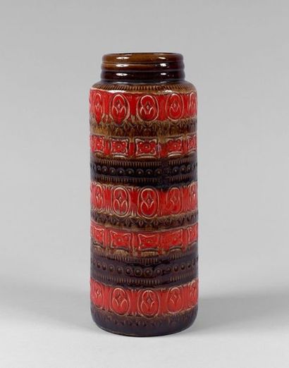 Travail allemand

Vase rouleau en céramique...