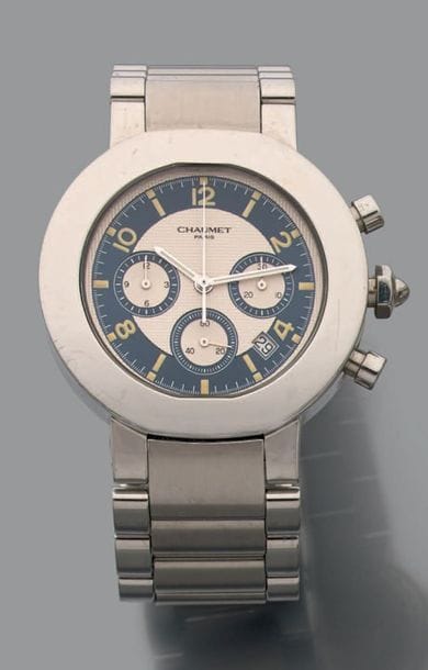 Montre chronographe à quartz en acier, Modèle...