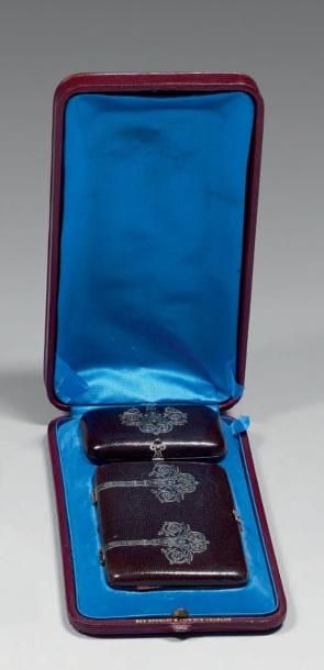 Etui et porte-monnaie rectangulaires, gainés...