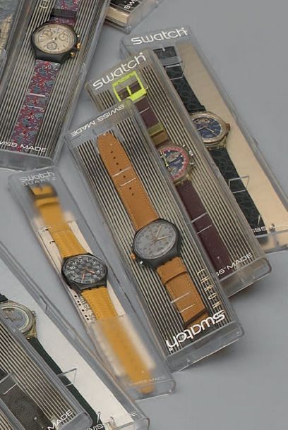 SWATCH

Lot de quatre montres comprenant:...