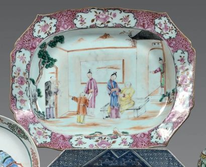 CHINE - Epoque QIANLONG (1736 - 1795)

Présentoir...