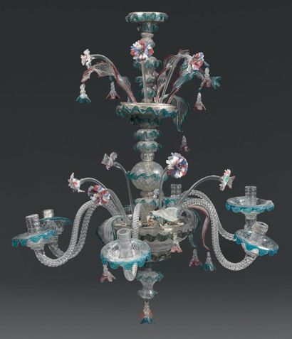 Lustre en verre de Venise à filets et fleurs...