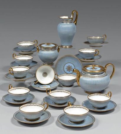 Service à thé en porcelaine à fond bleu agate...
