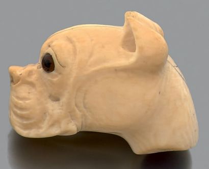 Pommeau de canne en ivoire sculpté figurant...