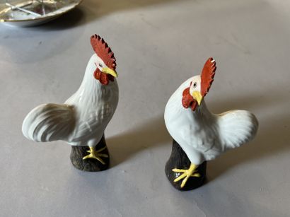 CHINE, XXème siècle : Paire de statuettes...