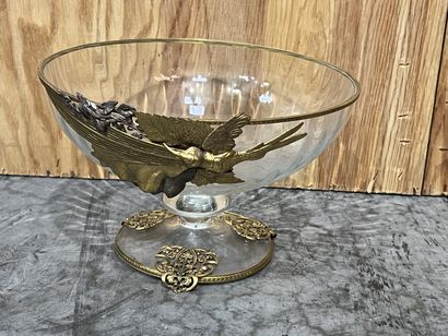 Coupe en cristal à côtes de melon à décor...