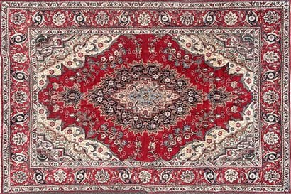 Grand tapis d'Orient en laine à décor d'une...