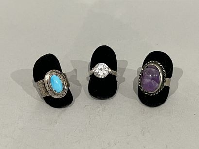 Trois bagues en argent (925) à décor d'une...