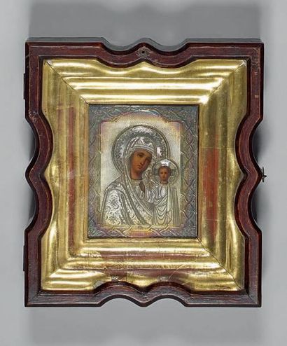 Mère de Dieu de Kazan.
Dans ce modèle, Marie...