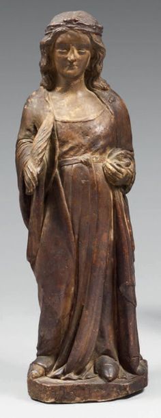 Statue de Sainte en marbre patiné, ses cheveux...