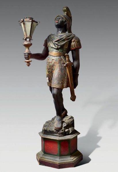 Important porte-torchère en bois sculpté...