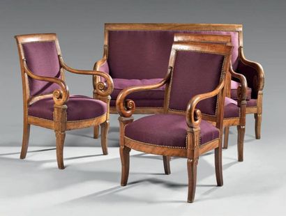 Partie de mobilier de salon en acajou comprenant...