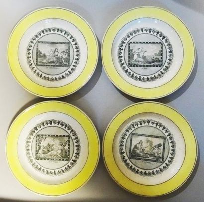 CREIL ET MONTEREAU:

Suite de quatre assiettes...