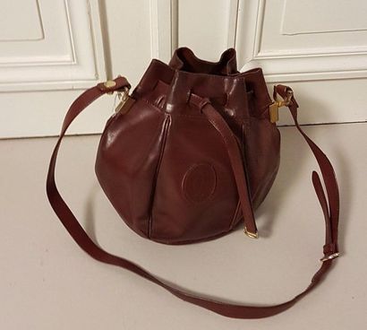 A45. CARTIER. Sac seau collection Must en...