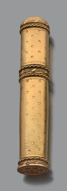 Étui à cire en or jaune 18K (750) guilloché...