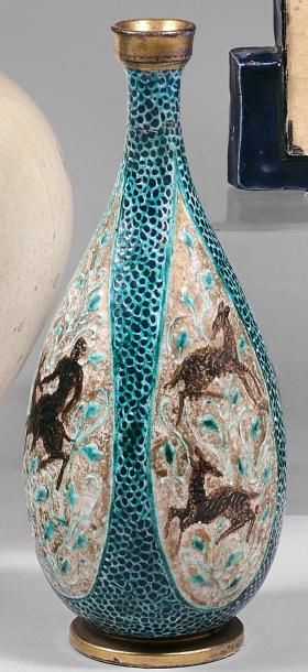 Jean MAYODON (1893-1967)
Vase en céramique...