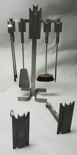 Travail français Vers 1970
Garniture de cheminée...