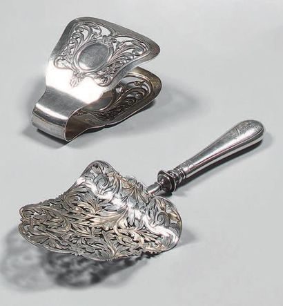 Lot de pièces de service en argent composé...