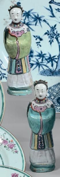 CHINE - Epoque JIAQING (1796 - 1820)

Deux...