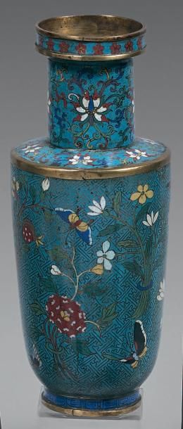 CHINE - Fin du XIXème siècle

Paire de vases...