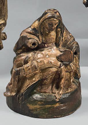 Statuette en bois sculpté polychrome représentant...