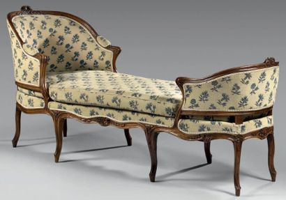 Chaise-longue en bois naturel mouluré et...