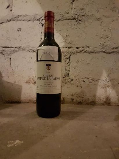 Ensemble de six bouteilles:
-Deux bouteilles...