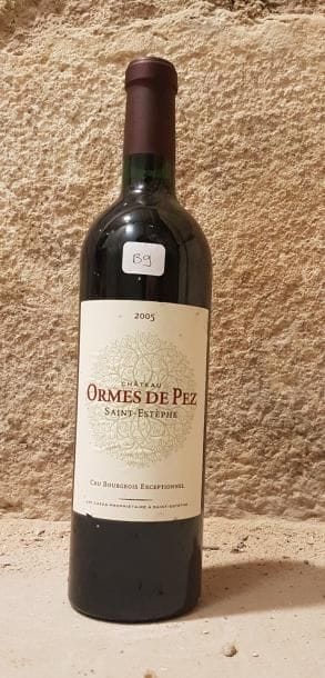 Vingt-deux bouteilles. Grand vin de Bordeaux....