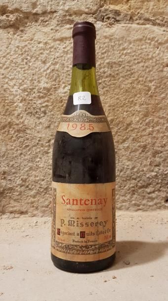 Ensemble de cinq bouteilles:
- Une bouteille....